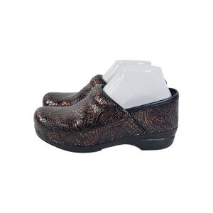 Dansko Women's Burgundy Black Pro XP Leather Casual Slip-On Clogs Size 8